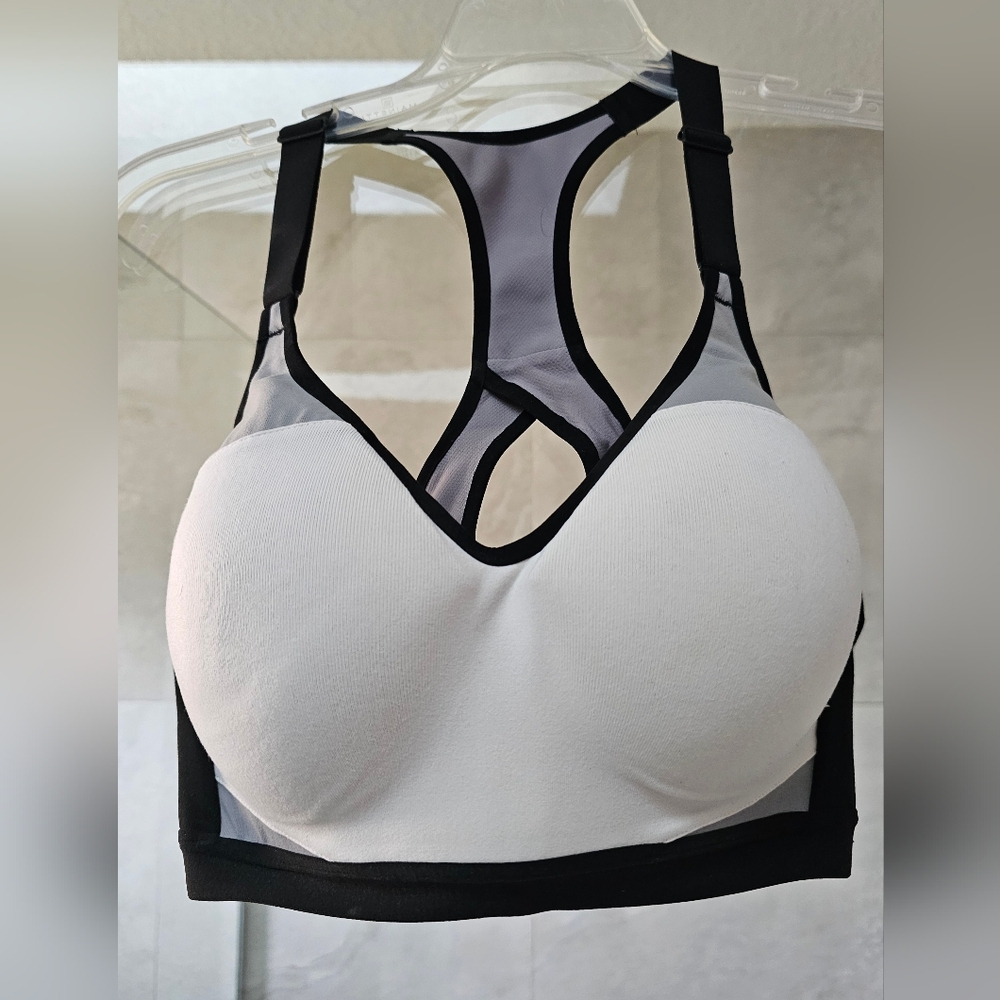 Victoria Sport Incredible Racerback 36D